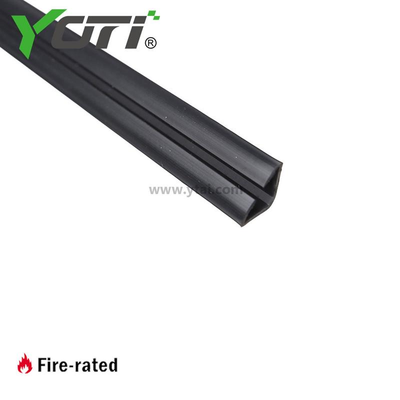 IS 1010 Perimeter Seal Modern Design Winged Corner Seal